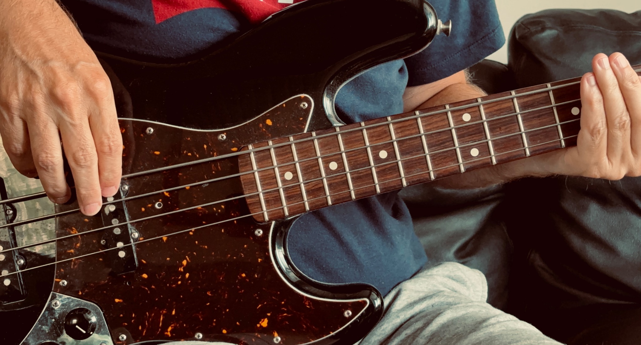 Bass guitar available for remote session recording at Fredrikstad Studio