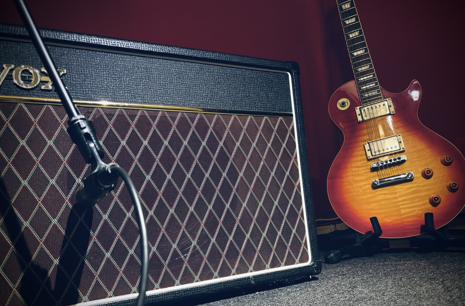Gitar og VOX-forsterker i Fredrikstad Studio
